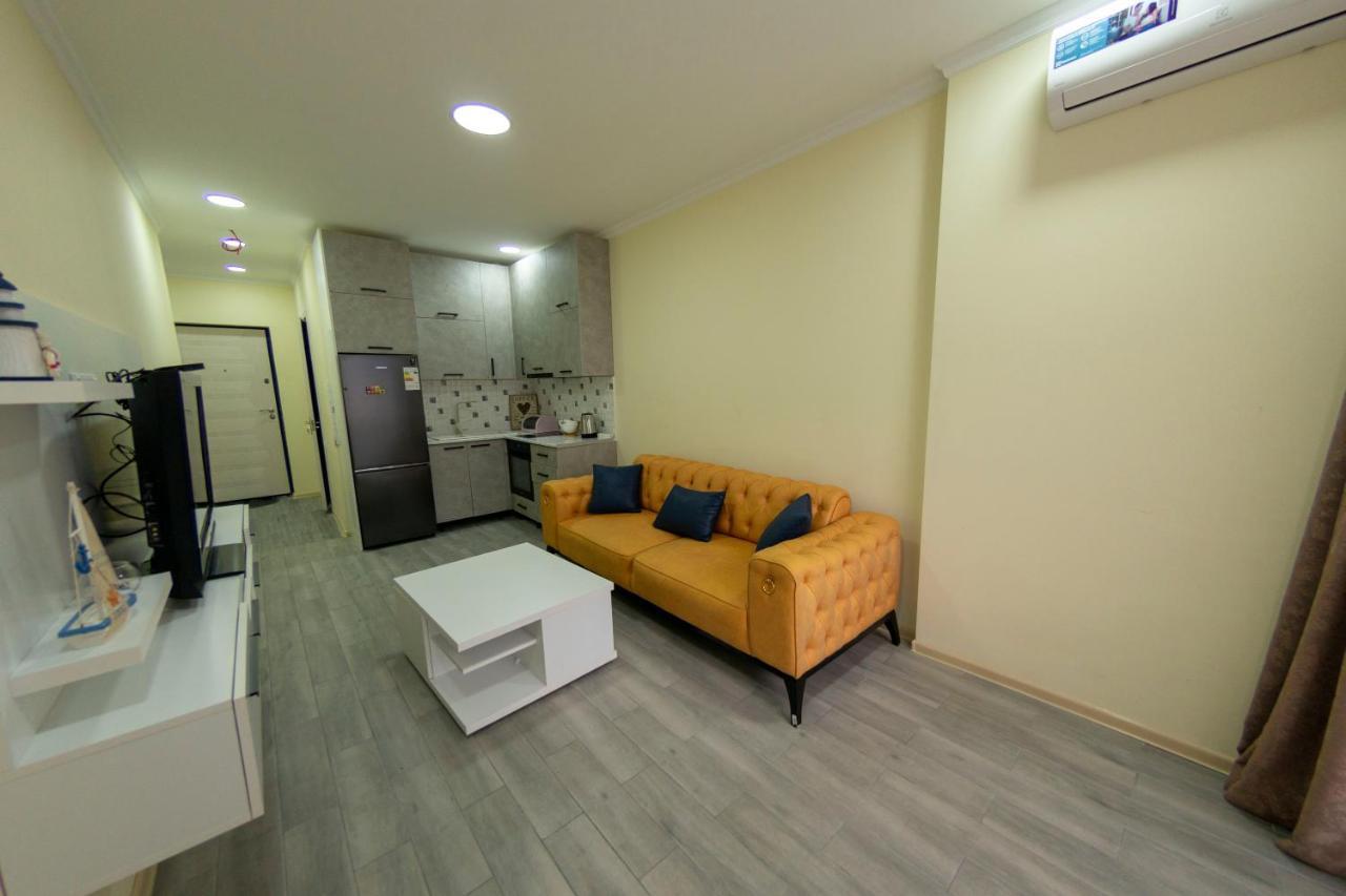 Dar Tower Apartments Батумі Екстер'єр фото